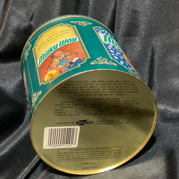 Vintage Tin, 80s Milky Way Tin with Lid - Picture 4 of 7